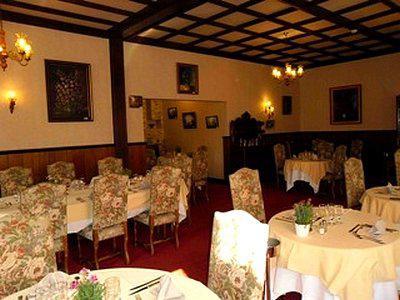 Le Grand Hotel A Ussel Ussel  Esterno foto